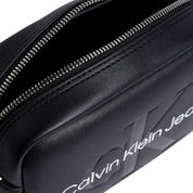 Borsa a Tracolla Calvin Klein Donna Sculpted Camera Nero